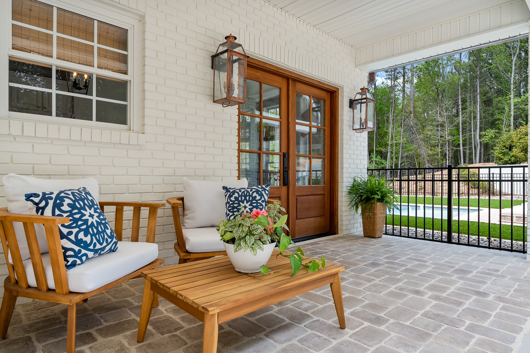Primary suite with patio doors